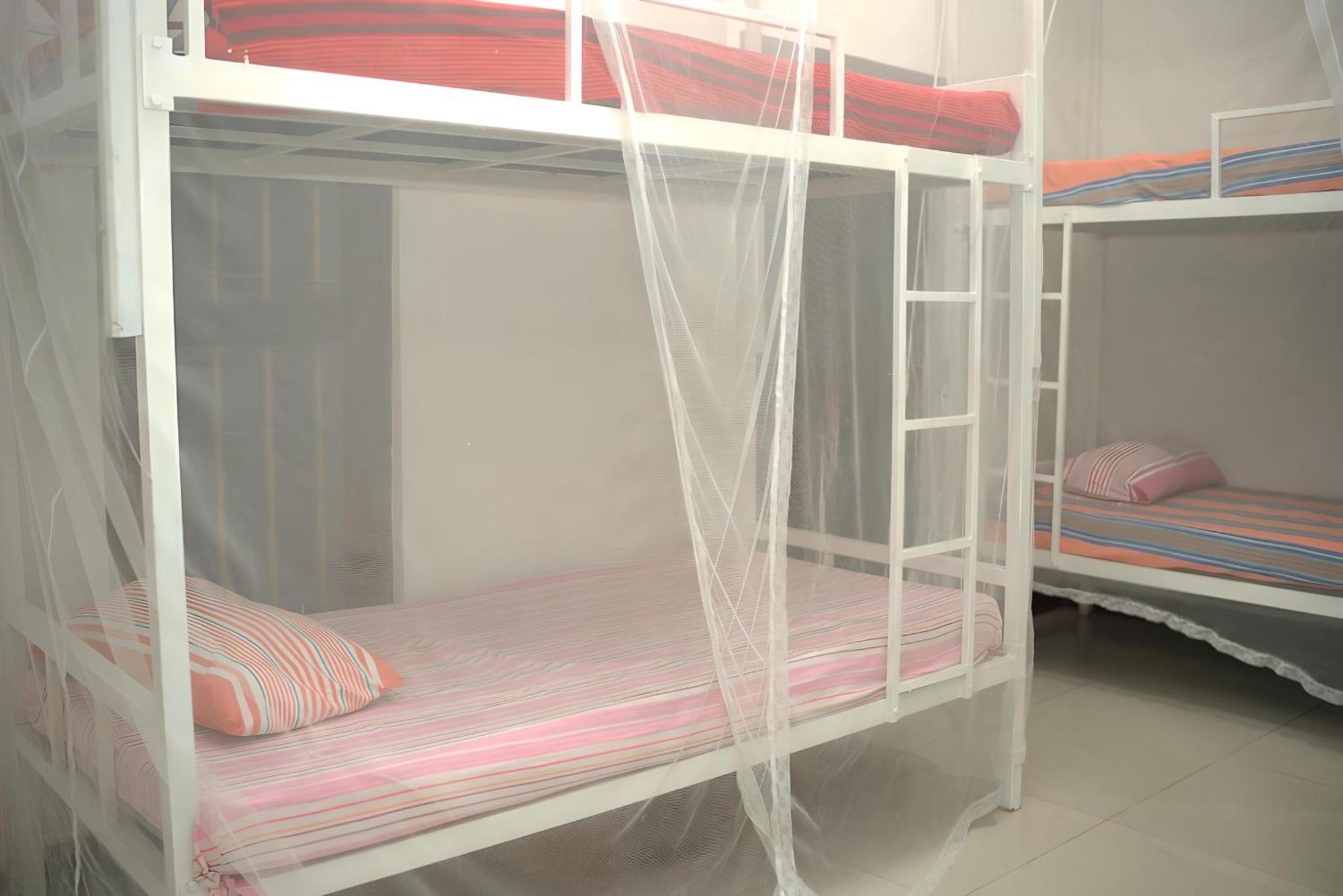 Traveller'S Hostel Hikkaduwa Ngoại thất bức ảnh